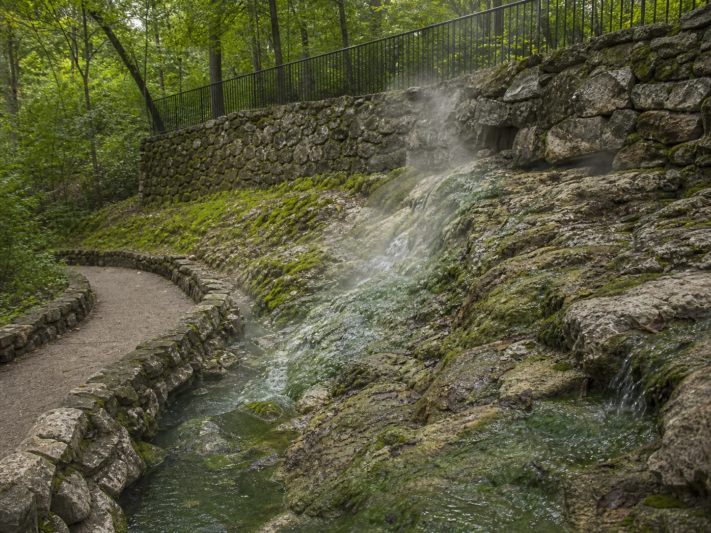 Access and setting context at Hot Springs National Park