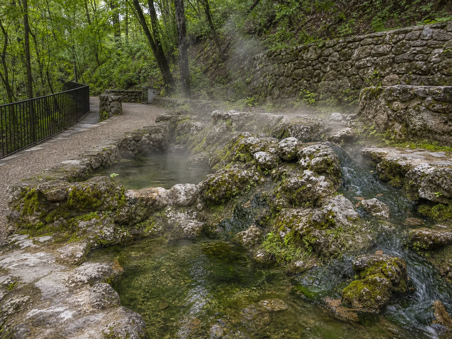 Landscape setting around Hot Springs National Park